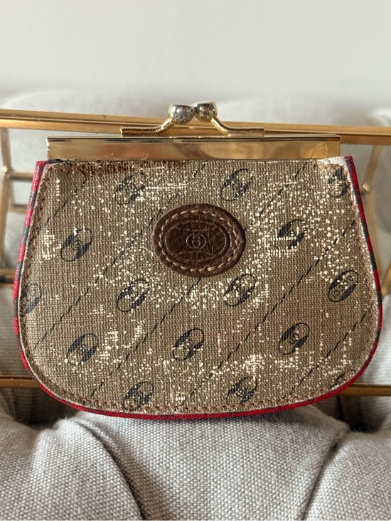 Handbags - Vintage 80s Gucci Accessory Collection Kiss Lock Coin Purse